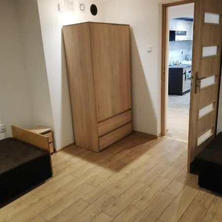 Dom Na Wiejskiej 20